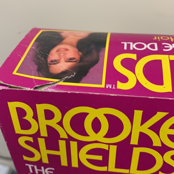 Vintage ljn Brooke Shields Posable Doll #8833 - Picture 6 of 8